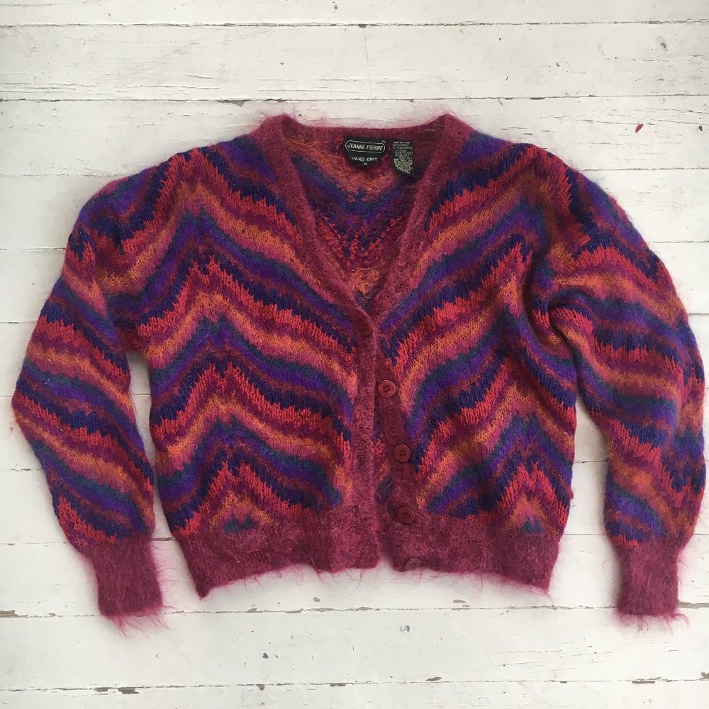 2000's 🌸 Vintage fuzzy sweater~ Size S